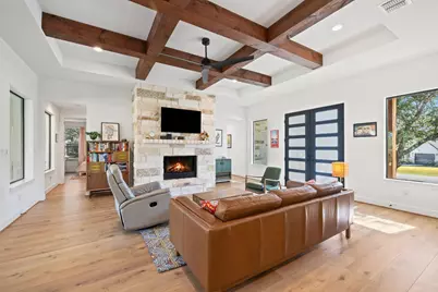 114 Winding Oak, Johnson City, TX 78636 - Photo 3