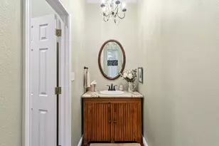 109 Lost Spur, Horseshoe Bay, TX 78657 - Photo 21