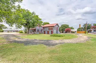 1600 Ford St, Llano, TX 78643 - Photo 1