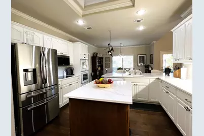 114 Longhorn, Horseshoe Bay, TX 78657 - Photo 9