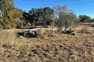 2125 Parkview Dr, Marble Falls, TX 78654 - Photo 3