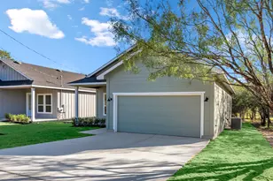 625 Birch Ln, Cottonwood Shores, TX 78657 - Photo 1