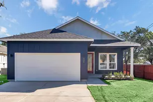 639 Magnolia Ln, Cottonwood Shores, TX 78657 - Photo 3