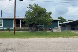301 E Castlebriar, Granite Shoals, TX 78654 - Photo 3