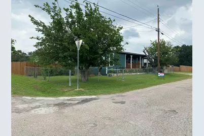 301 E Castlebriar, Granite Shoals, TX 78654 - Photo 21