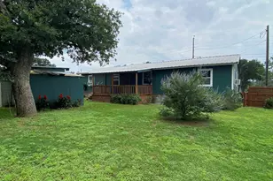 301 E Castlebriar, Granite Shoals, TX 78654 - Photo 27