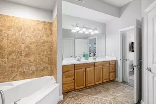 101 W Bank, Horseshoe Bay, TX 78657 - Photo 19