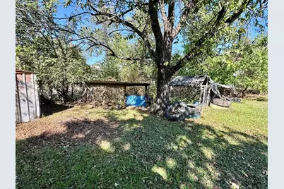 520 Munson, Tow, TX 78672 - Photo 7