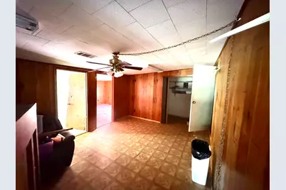 520 Munson, Tow, TX 78672 - Photo 5