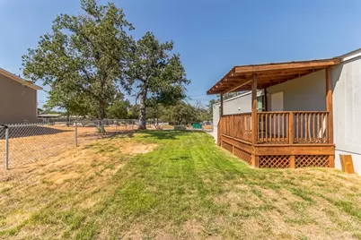 105 E Briar Drive, Granite Shoals, TX 78654 - Photo 9