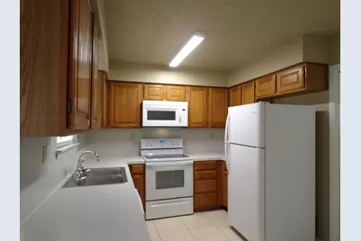 1000A Loma Lane, Marble Falls, TX 78654 - Photo 3