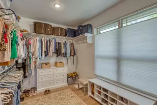 2913 Blue Lake Dr, Horseshoe Bay, TX 78657 - Photo 15