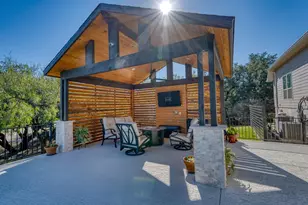 2913 Blue Lake Dr, Horseshoe Bay, TX 78657 - Photo 25