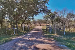 204 Lagitos Ln, Llano, TX 78643 - Photo 7