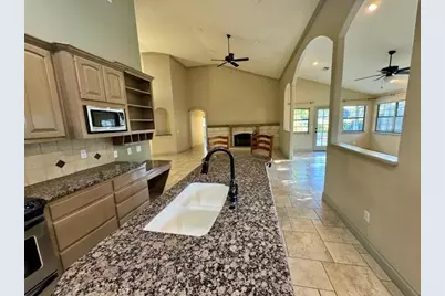 101 Southern Spur, Horseshoe Bay, TX 78657 - Photo 17