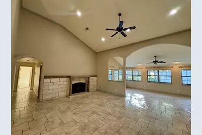 101 Southern Spur, Horseshoe Bay, TX 78657 - Photo 13