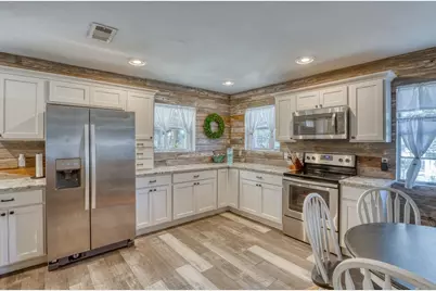 1117 County Road 132B, Kingsland, TX 78639 - Photo 11