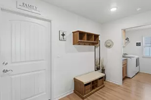 109 Elmer Ave, Burnet, TX 78611 - Photo 15