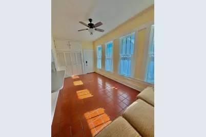 801 Hickory Street, Llano, TX 78643 - Photo 9