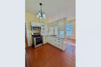 801 Hickory Street, Llano, TX 78643 - Photo 7