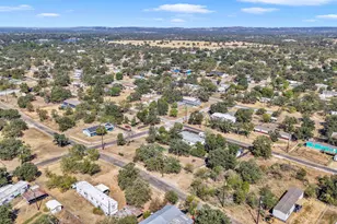 203 E Castleshoals, Granite Shoals, TX 78654 - Photo 5