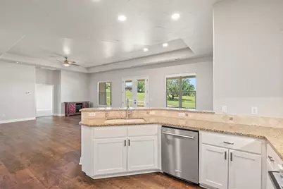 129 Hi Valley Unit B, Horseshoe Bay, TX 78657 - Photo 7