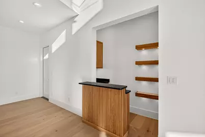 400 Emerald Way, Horseshoe Bay, TX 78657 - Photo 9