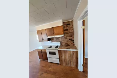 901 Wright Street, Llano, TX 78643 - Photo 13