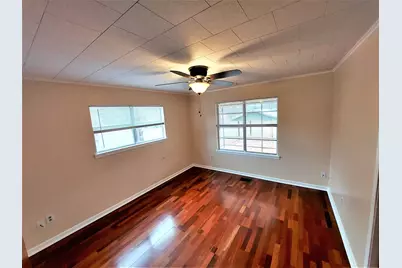 901 Wright Street, Llano, TX 78643 - Photo 23