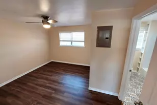 901 Wright St, Llano, TX 78643 - Photo 27
