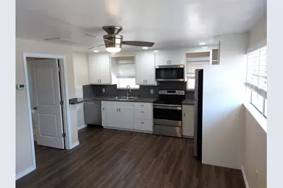 901 Wright Street, Llano, TX 78643 - Photo 25