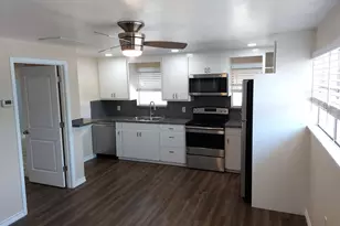 901 Wright St, Llano, TX 78643 - Photo 25