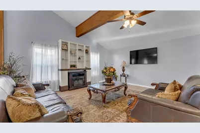 207 Fox Xing, Burnet, TX 78611 - Photo 11