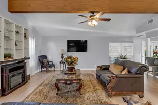 207 Fox Crossing, Burnet, TX 78611 - Photo 9