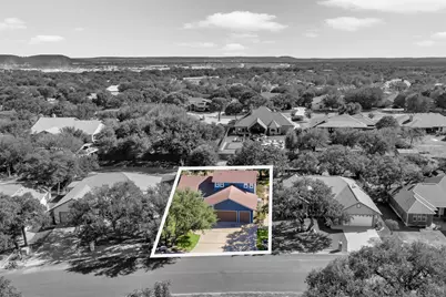 207 Fox Xing, Burnet, TX 78611 - Photo 5