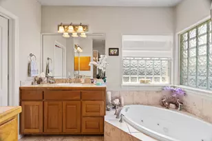 813 Lacey Oak Cir, Marble Falls, TX 78654 - Photo 19