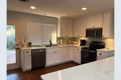 202 Lighthouse Drive, Horseshoe Bay, TX 78657 - Photo 5