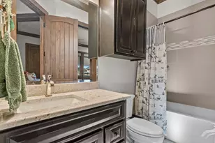 901 Crown Ln, Burnet, TX 78611 - Photo 23