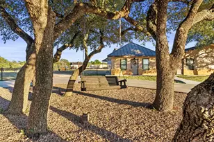 901 Crown Ln, Burnet, TX 78611 - Photo 29