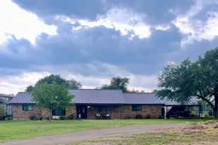 800 Texas Ave, Kingsland, TX 78639 - Photo 1