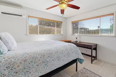 201 Iris Lane, Buchanan Dam, TX 78609 - Photo 17