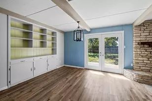 1401 Brazos St, Marble Falls, TX 78654 - Photo 7