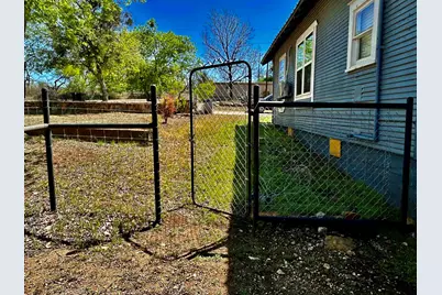 403 North Elm St, Richland Springs, TX 76871 - Photo 9