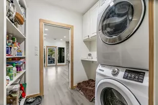 101 Bedford Dr, Spicewood, TX 78669 - Photo 17