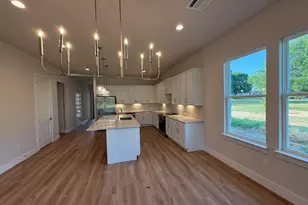 134 Pinehurst, Meadowlakes, TX 78654 - Photo 3