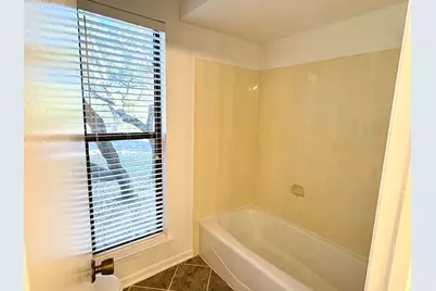 800 Grassy Knol Avenue, Horseshoe Bay, TX 78657 - Photo 11