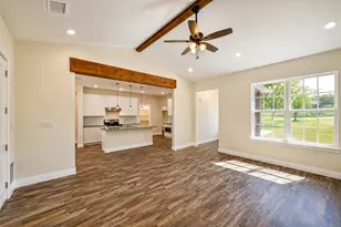 101 Eagle Point Dr, Kingsland, TX 78639 - Photo 5