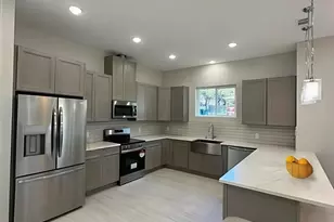 301 Knights Row St, Cottonwood Shores, TX 78657 - Photo 7