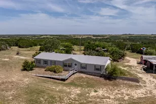 6551 Cr 208, Lampasas, TX 76550 - Photo 15