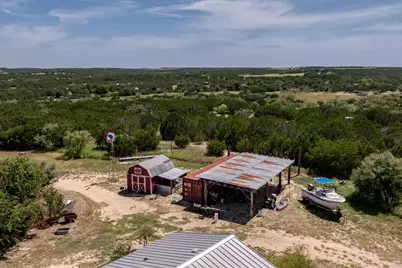 6551 Cr 208, Lampasas, TX 76550 - Photo 13